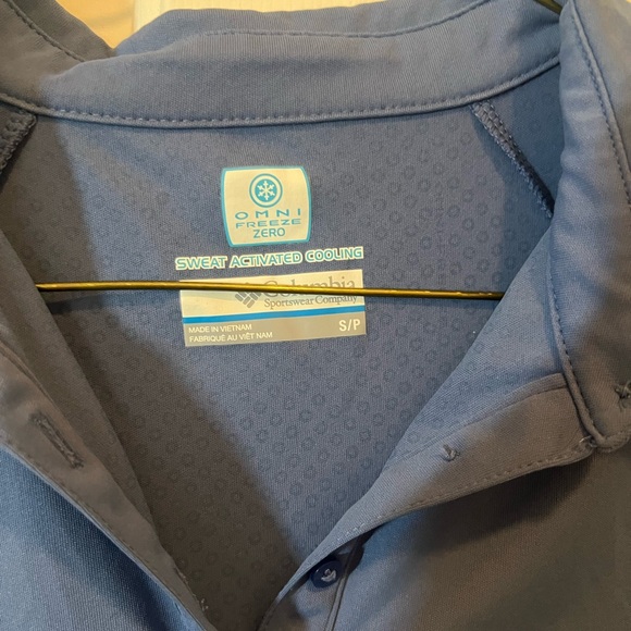 Women’s S Columbia PFG Blue Polo Shirt - Picture 2 of 3